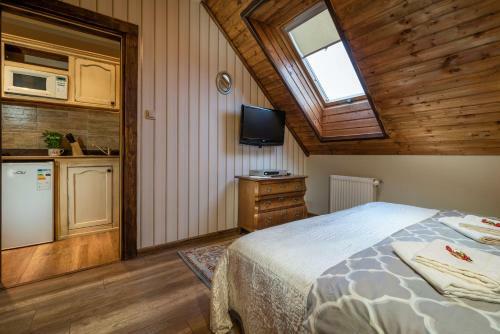 Hostal Vila House Family