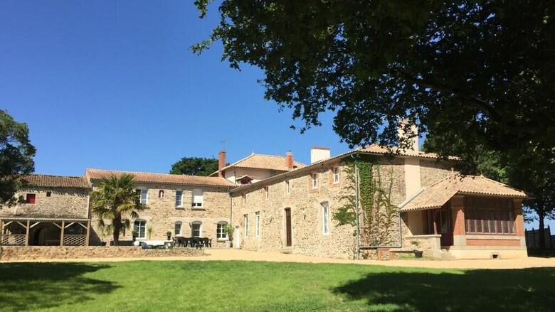 Hotel Logis de La Clarti�re