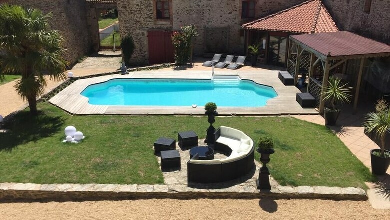 Hotel Logis de La Clarti�re