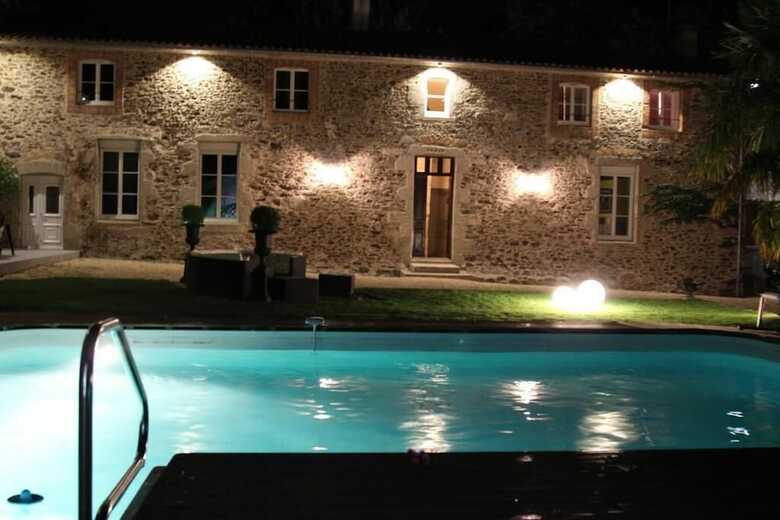 Hotel Logis de La Clarti�re