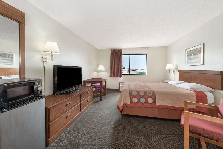 Motel Super 8 By Wyndham Smithville Lake