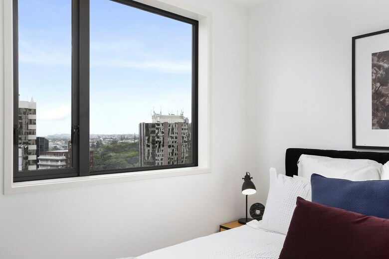 Newly Refurbished Penthouse Apartment