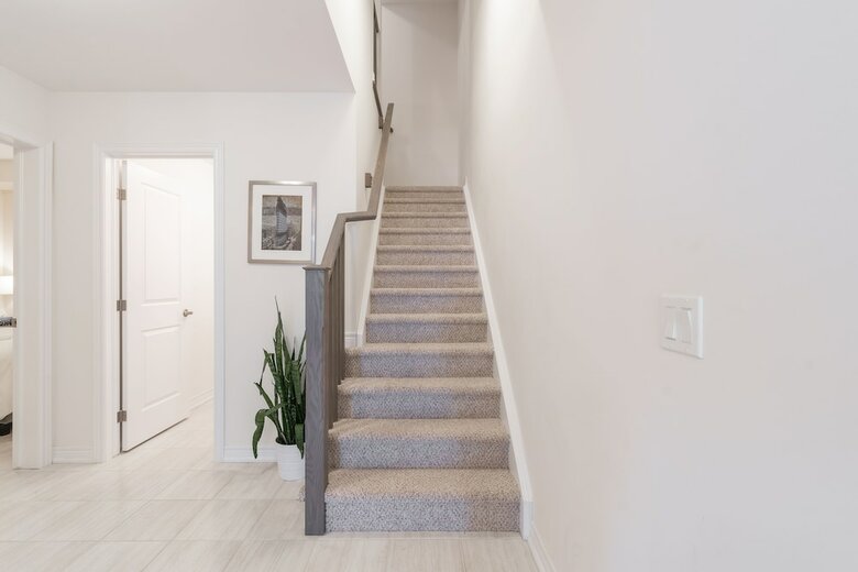 Elegant Brand New Town House