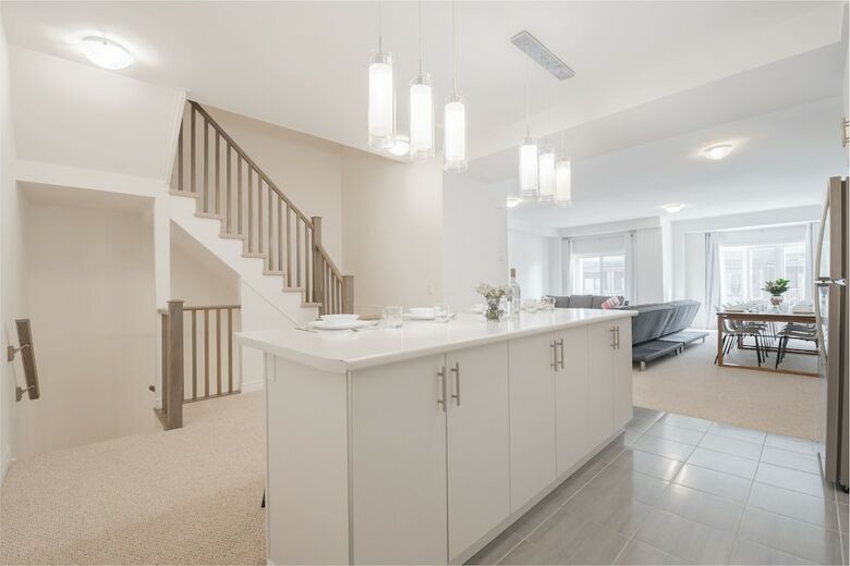 Extravagant Brand New Town House