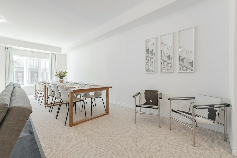 Extravagant Brand New Town House