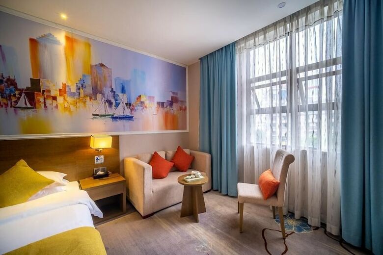 Zhongshan Bafei Hotel