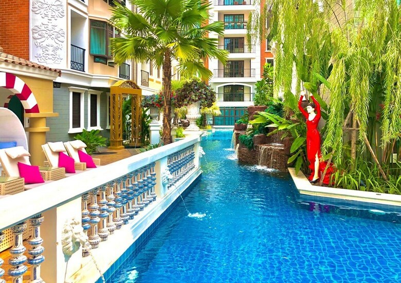Espana Condo Pattaya By Jc