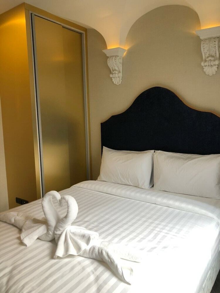 Espana Condo Pattaya By Jc