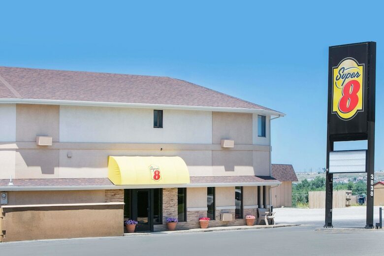 Motel Super 8 By Wyndham Casper West By The River
