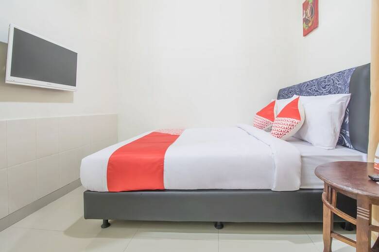 Hostal Oyo 2836 Sekar Sari Residence