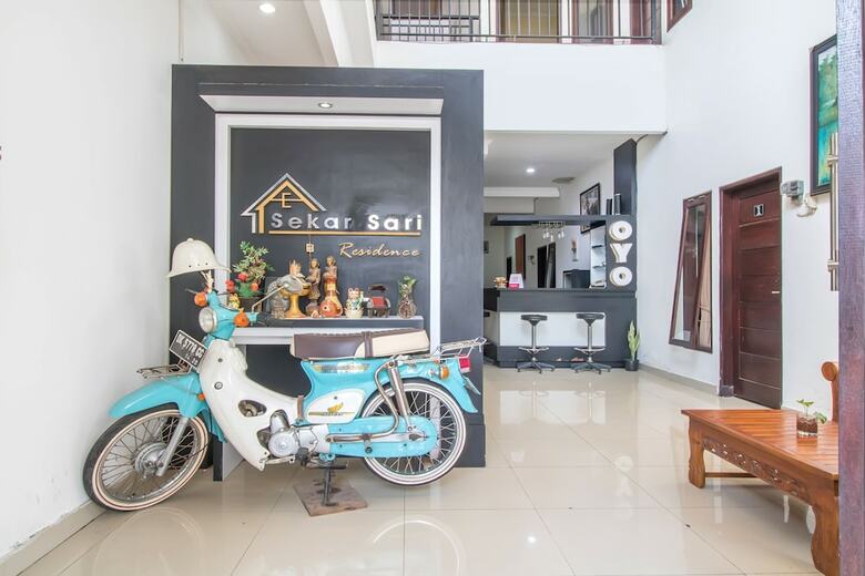Hostal Oyo 2836 Sekar Sari Residence