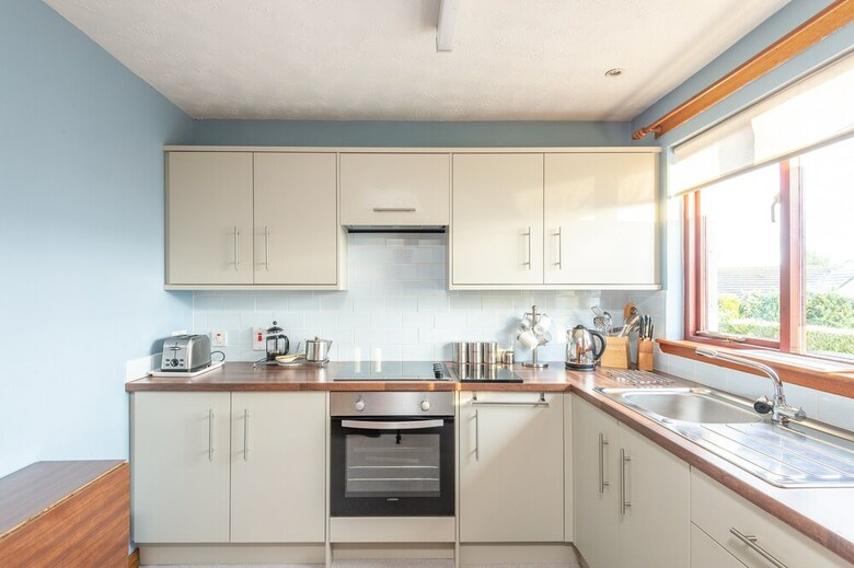 Residencia Clisham Holiday Home