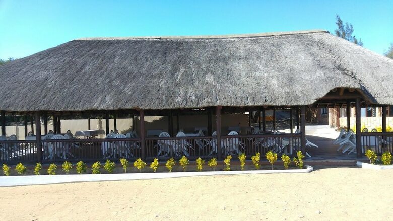 Posada Macaneta Holiday Resort