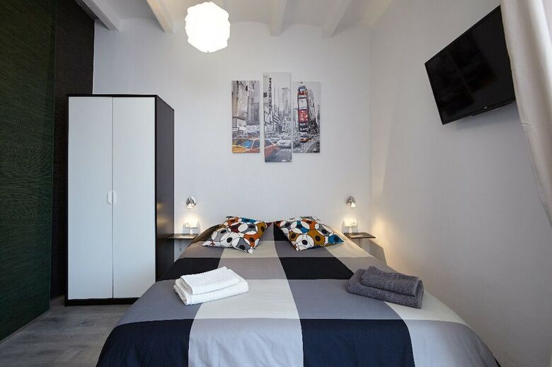 Apartamentos Suite Place Barcelona Diputaci�