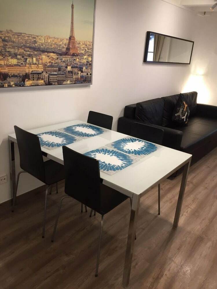 Apartamentos Suite Place Barcelona Diputaci�