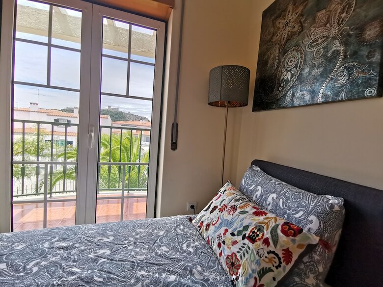 Hotel Happy Home Obidos