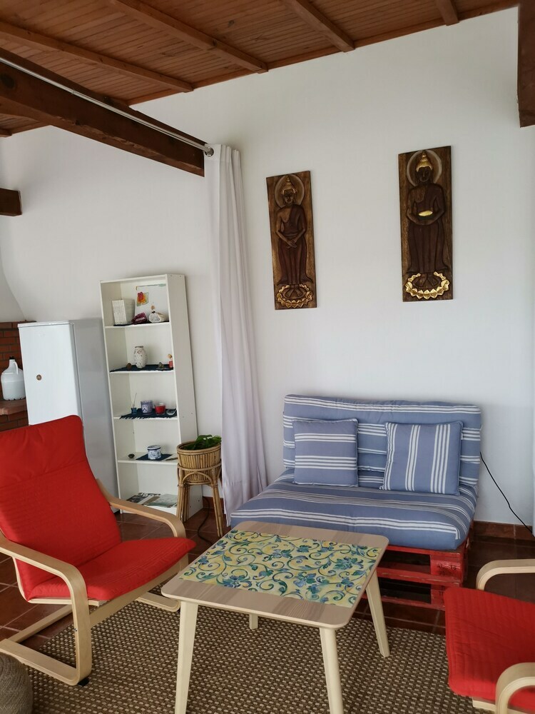 Hotel Happy Home Obidos