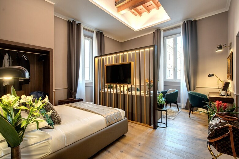 Tree Charme Parliament Boutique Hotel