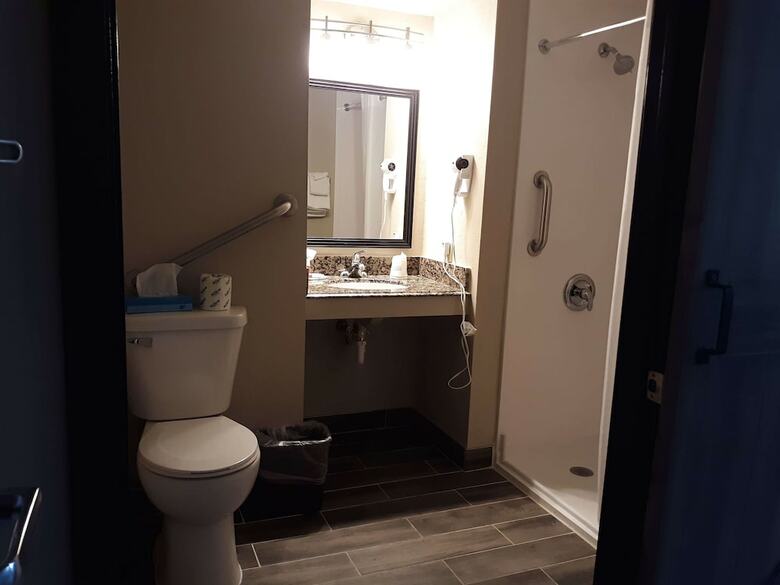 Motel Baymont By Wyndham Rochester Mayo Clinic Area