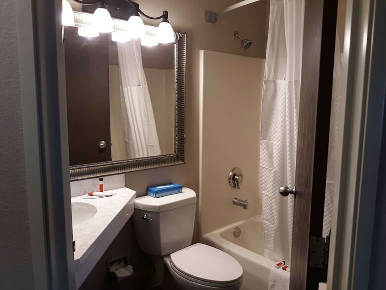 Motel Baymont By Wyndham Rochester Mayo Clinic Area