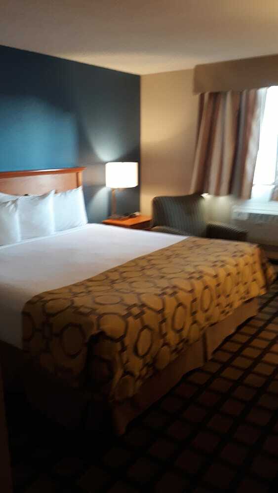 Motel Baymont By Wyndham Rochester Mayo Clinic Area