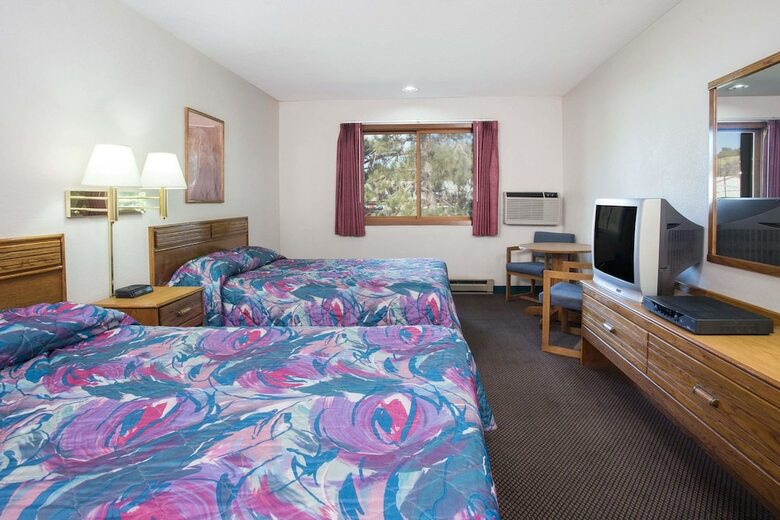 Hotel Super 8 By Wyndham Wautoma