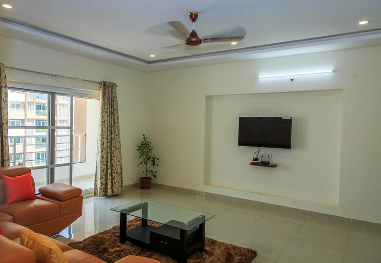 Hotel Cloud9 Homes Service Apartment