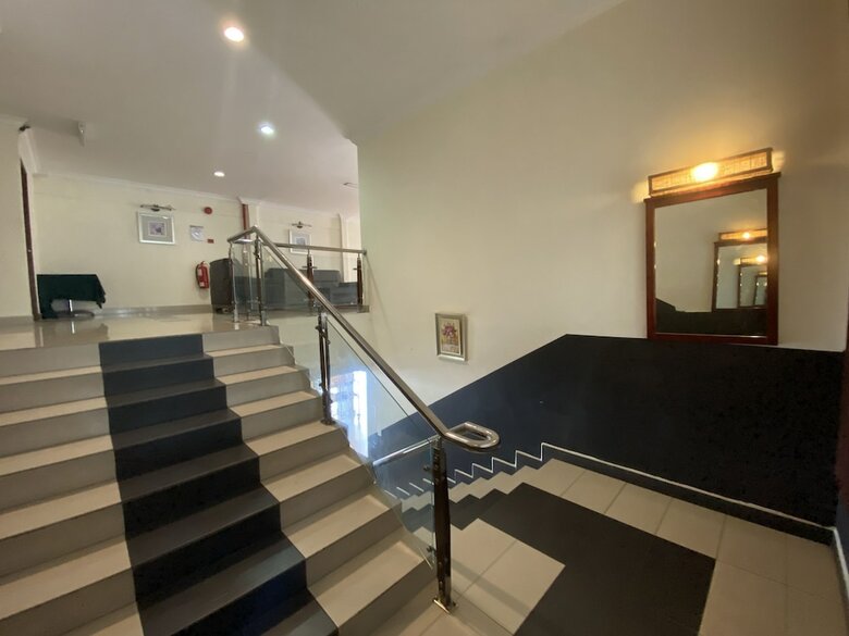 Oyo Capital O 89658 Bustani Hotel