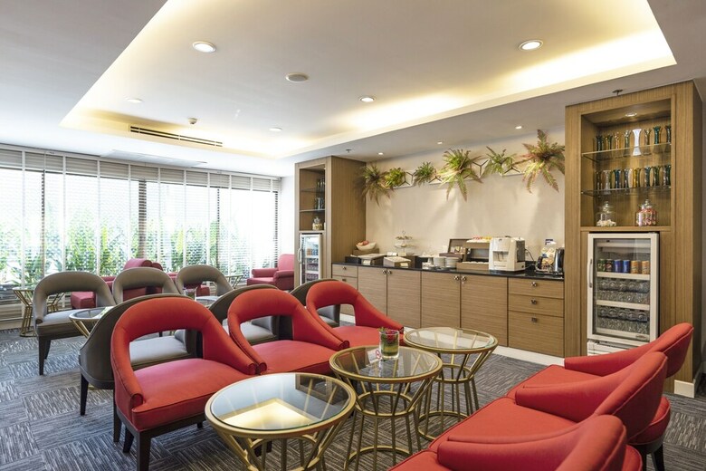 Apartamentos Innermost Pratunam By Favstay