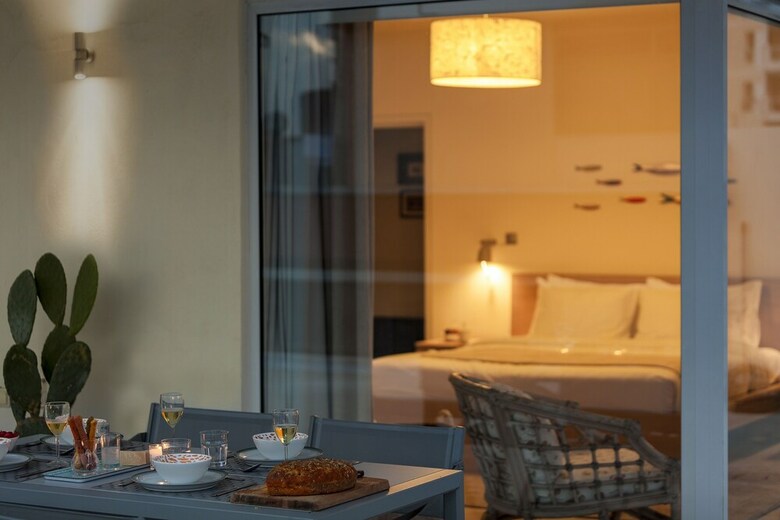 Apartamentos Sea View Beach Penthouse ? Athens Coast