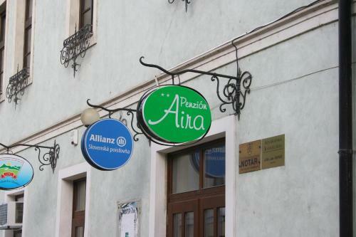 Hostal Penzi�n Aira