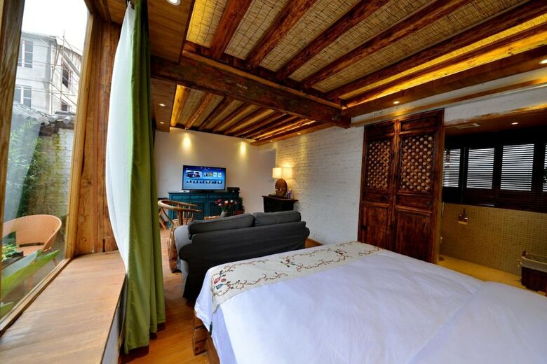 Bed & Breakfast Lijiang Seven Island Resort