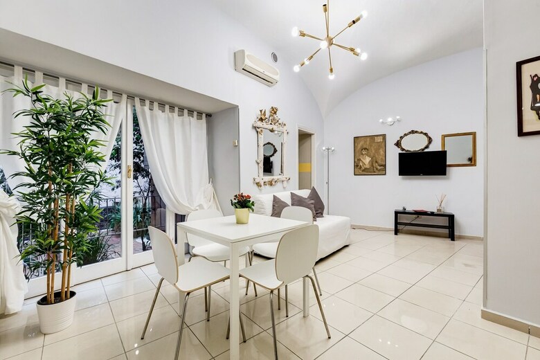 Old Ghetto And Trastevere Apartment