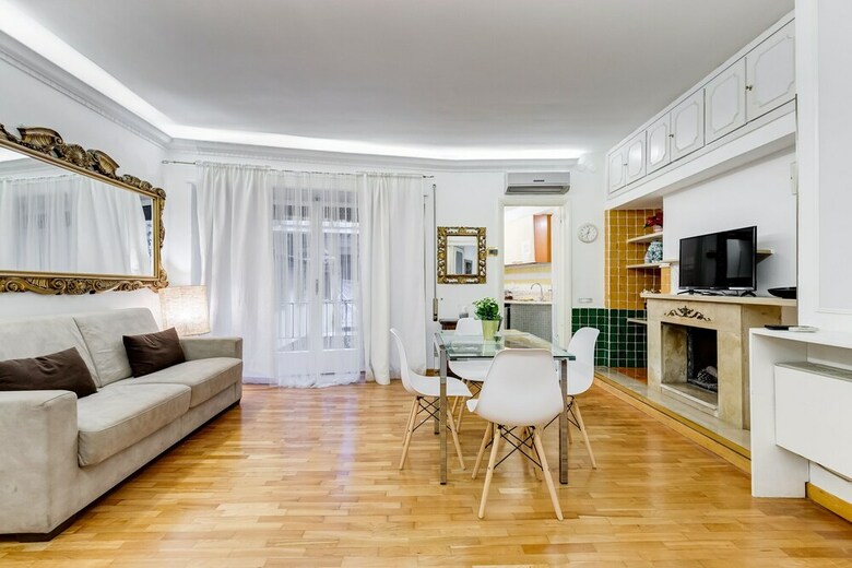Old Ghetto And Trastevere Apartment