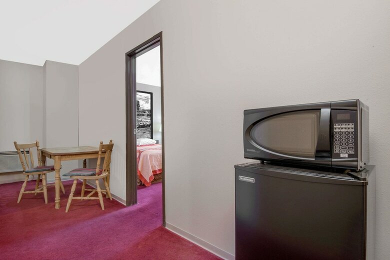 Motel Super 8 By Wyndham Taos