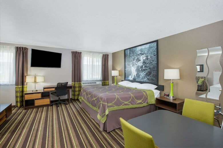 Hotel Super 8 By Wyndham Brookings
