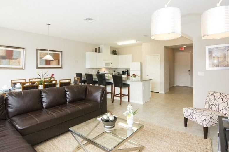 Apartamento Vacation Townhome Next To Parks Cb3163