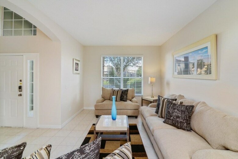 Donald Ducks Getaway Vacation Villa