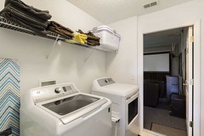 Donald Ducks Getaway Vacation Villa