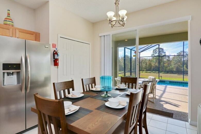 Donald Ducks Getaway Vacation Villa