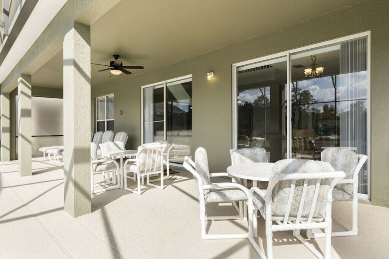 Donald Ducks Getaway Vacation Villa