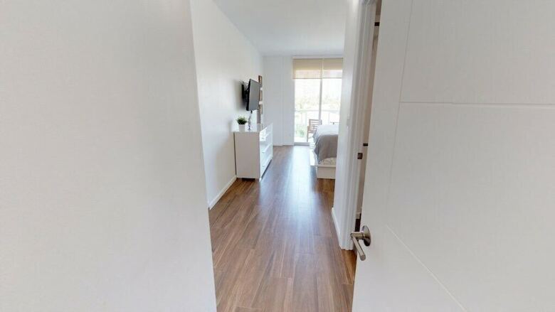 2 Bedroom +den / 2 Bath Apart @ Ocean Reserve 426