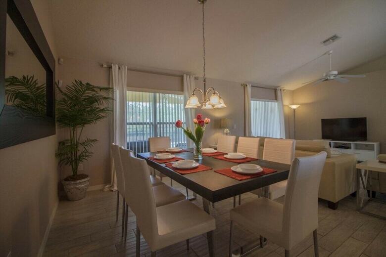 3 Bedroom, 2 Bath Tuscan Villa Vacation!
