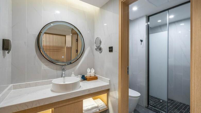 Vyluk Hotel Hongqihegou Subway Station