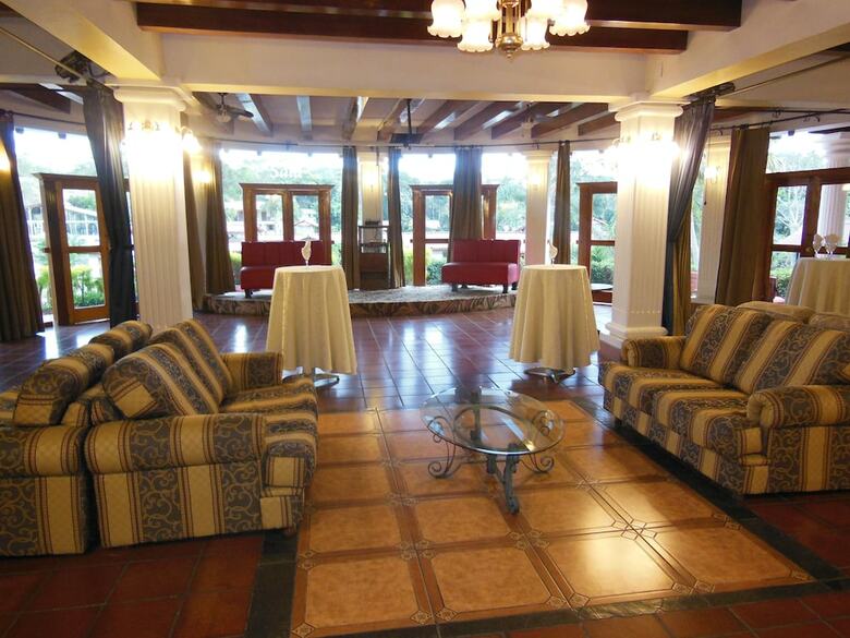 Hotel Martino Spa And Resort