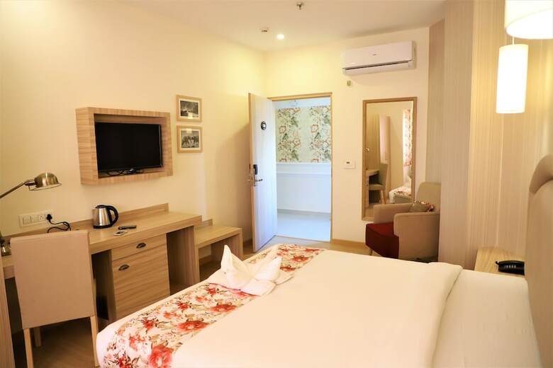 Hotel Mayvilas