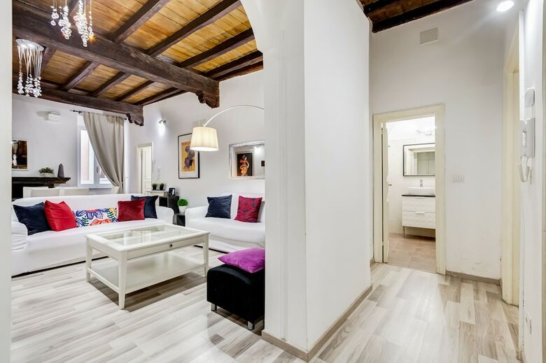 Charming Apartment In Campo de Fiori