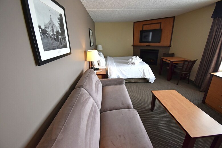 Hotel Canad Inns Destination Centre Brandon