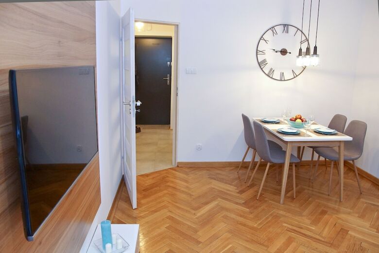 Srebrna Warsaw Apartment