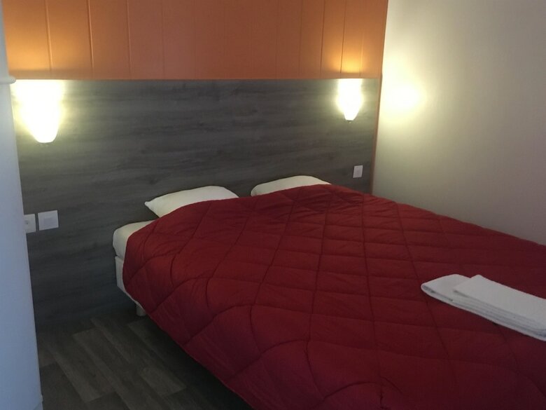 Hotel Premi�re Classe Coigni�res